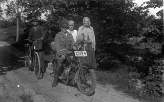 106