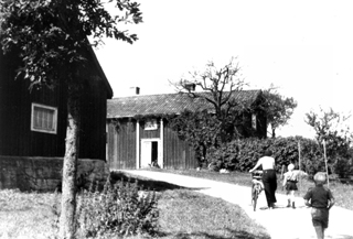 107